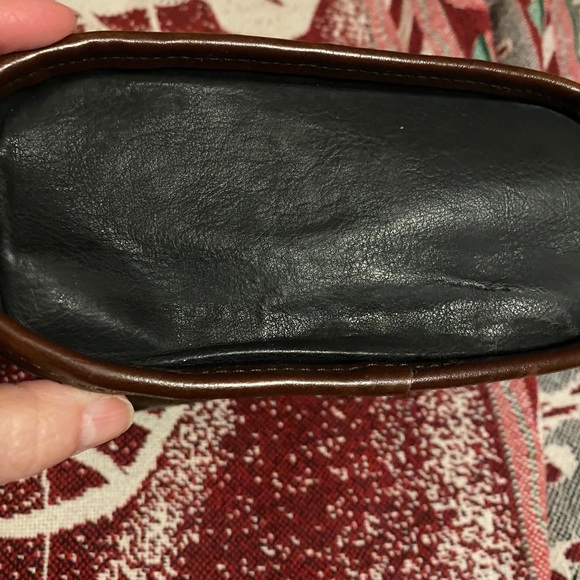 Purse - Picture 2 of 3